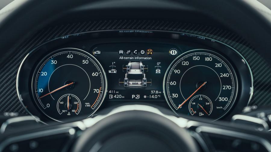 Панель приборов Bentley Bentayga V8 2018 года  (WW) (фото 33 из 49)